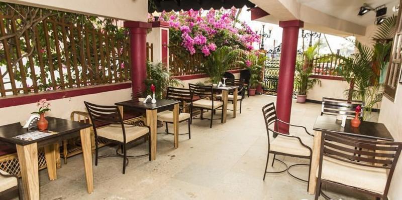 Shikara Beach Resort Cavelossim Zewnętrze zdjęcie